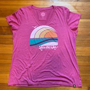 Life is Good short sleeve Cool Vee T-shirt